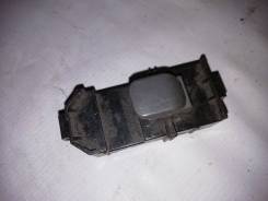 Кнопка стеклоподъемника. Toyota Prius, NHW10, NHW11 Двигатель 1NZFXE