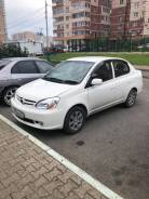 Toyota Platz. Без водителя