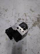 Блок abs. Audi A4, 8D2, 8D5 Двигатели: 1Z, AAH, ABC, ACK, ADP, ADR, AEB, AFB, AFF, AFN, AGA, AHH, AHL, AHU, AJL, AKN, ALF, ALG, AML, AMX, ANA, ANB, AP...