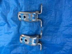 Крепление двери. Toyota: Corona, Prius C, iQ, Avensis, Sprinter Trueno, Corolla, Altezza, Probox, Raum, Sprinter, Mark II Wagon Blit, Caldina, Sprinte...