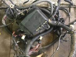 Блок предохранителей под капот. Toyota Allion, NZT240 Toyota Premio, NZT240