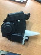Замок багажника. Toyota Land Cruiser, GRJ200, J200, URJ200, UZJ200, UZJ200W, VDJ200