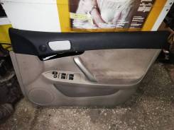 Обшивка двери. Toyota Allion, ZZT240 Двигатель 1ZZFE