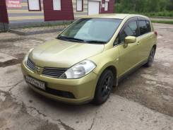 Nissan Tiida. Без водителя