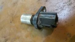 Датчик положения распредвала. Toyota: Platz, Corona, Prius C, iQ, Avensis, Corolla, Yaris Verso, Probox, Raum, Echo Verso, Caldina, Succeed, bB, Corol...