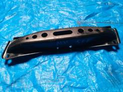 Балка под кпп. Nissan Skyline, CPV35, HV35, PV35, V35 Nissan Fairlady Z, HZ33, Z33 Nissan 350Z, Z33 Nissan Stagea, HM35, M35, PM35 Двигатели: VQ25DD...