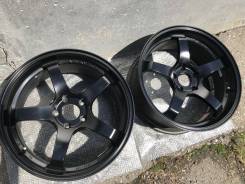 Advan Racing GT. 8.5x19", 5x120.00, ET29