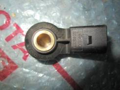 Датчик детонации. Volkswagen: Passat, Eos, Jetta, Touran, Golf Plus, Golf Skoda Octavia Двигатели: BVY, BVZ