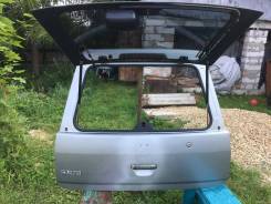 Дверь багажника. Nissan Cube, Z10