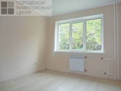 1-комнатная, улица Котельникова 15. Баляева, проверенное агентство, 30 кв. м.