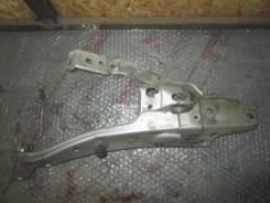 Кронштейн фары. Opel Astra, L35, L48 Двигатели: Z13DTH, Z14XEL, Z14XEP, Z16XE1, Z16XEP, Z17DTH, Z17DTL, Z18XE, Z18XER, Z19DT, Z19DTH, Z19DTJ, Z19DTL...