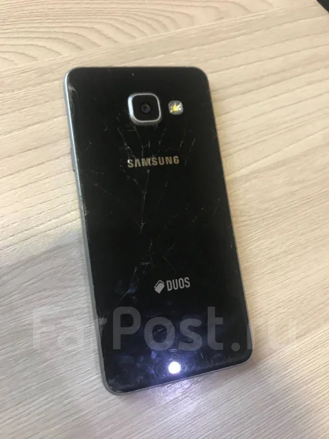 Samsung Galaxy A3. �/� ����