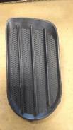 Заглушка бампера. Toyota Wish, ANE10, ANE10G, ANE11, ANE11W, ZNE10, ZNE10G, ZNE14, ZNE14G Двигатели: 1AZFE, 1AZFSE, 1ZZFE