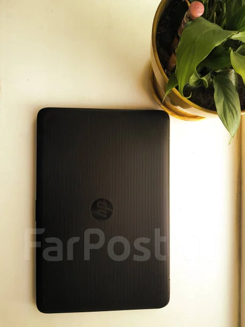 HP 15. 15.6", 2,4����, ��� 8 ��, ���� 1 000���, WiFi: 1, Bluetooth: 1, ����������� �� 4��. ����