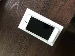 Apple iPhone 5. �/�, ������, 3G, 4G LTE, ����������, ��������� ����