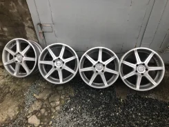 RAYS Versus Avanti. 7.0x17", 5x114.3, ET42, �� 73,0���. ����