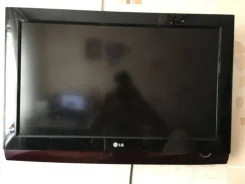 LG 32LG4000. LCD (��) ����