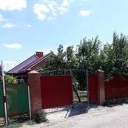 Продам дом. Переулок Октябрьский дом №3, р-н каневской, площадь дома 60 кв. м., централизованный водопровод, электричество 5 кВт, отопление газ, от ча...