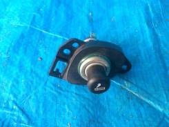 Прикуриватель. Mazda Bongo Friendee, SG5W, SGE3, SGEW, SGL3, SGL5, SGLR, SGLW Mazda Efini MS-8, MB5A, MB5P, MBEP Mazda MPV, LW, LW3W, LW5W, LWEW, LWFW...