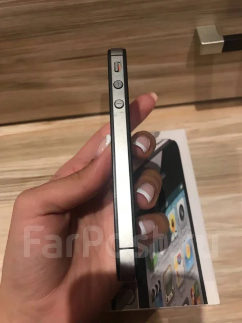 Apple iPhone 4s. �/�, ������ ����
