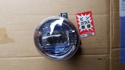 Фара противотуманная. Toyota: Prius C, Avensis, Corolla, Dyna, Tarago, Alphard, Premio, Mark X, Corolla Axio, Porte, Noah, Yaris, Wish, Auris, ToyoAce...