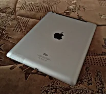 Apple iPad 4 ����
