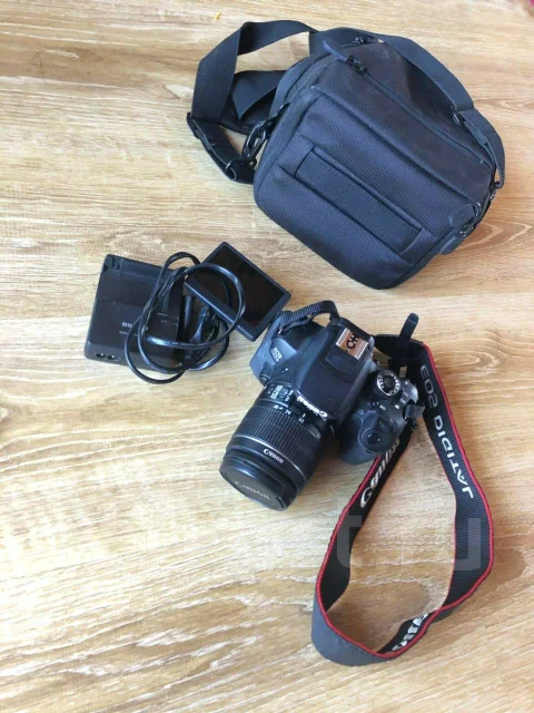 Canon EOS 650D ����