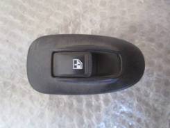 Накладка блока управления стеклоподъемниками. Kia Spectra, SD Двигатель T8D