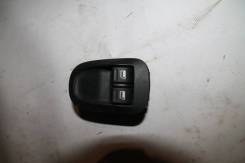 Кнопка стеклоподъемника. Peugeot 206