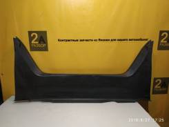 Панель замка багажника. Toyota Camry, ACV30, ACV30L, ACV31, ACV35, MCV30, MCV30L, MCV31 Двигатели: 1AZFE, 1MZFE, 2AZFE, 3MZFE