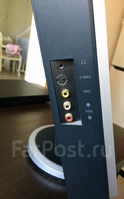 Samsung. 19" ����
