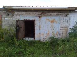 Гаражи кооперативные. Посадка 7, р-н 32 завод, 26 кв. м., электричество, подвал.