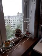 Подставки для цветов.