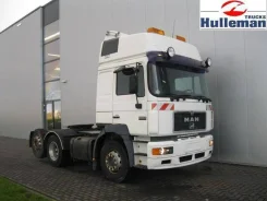 MAN F2000 ����