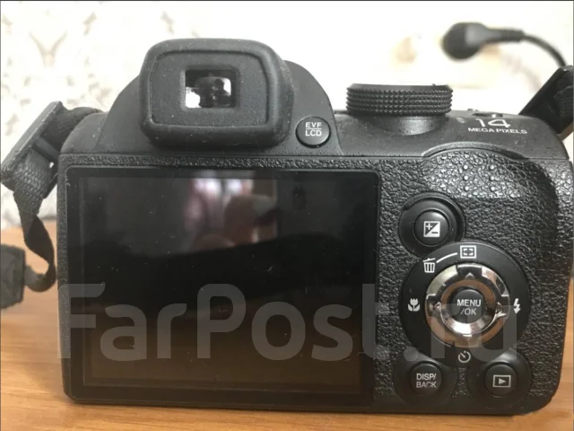 Fujifilm FinePix. ���: 14� � ����� ����