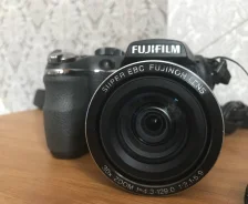 Fujifilm FinePix. ���: 14� � �����