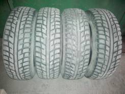 Kumho I'Zen KW22. Зимние, шипованные, 2017 год, 5 %, 4 шт