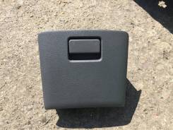 Накладка консоли. Toyota Voxy, ZRR70, ZRR70G, ZRR70W, ZRR75, ZRR75G, ZRR75W Toyota Noah, ZRR70, ZRR70G, ZRR70W, ZRR75, ZRR75G, ZRR75W Двигатель 3ZRFAE
