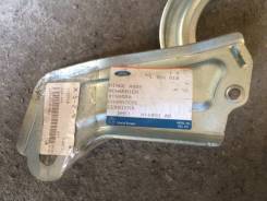 Крепление капота. Ford Focus, CB8, CEW Ford Kuga, CBS