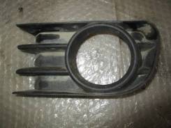 Решетка на противотуманные фары. Renault Megane, BM, EM, KM, KM02, KM05, KM0C, KM0F, KM0G, KM0H, KM0U, KM13, KM1B, KM1F, KM2Y, LM05, LM1A, LM2Y Двигат...