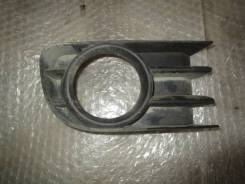 Накладка противотуманной фары. Renault Megane, BM, EM, KM, KM02, KM05, KM0C, KM0F, KM0G, KM0H, KM0U, KM13, KM1B, KM1F, KM2Y, LM05, LM1A, LM2Y Двигател...