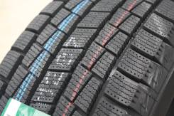 Foman W705, 215/45R17 во Владивостоке Foman. Зимние, без шипов, 2018 год, без износа