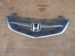 Решетка радиатора. Honda Inspire, UA4