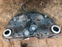 Бак топливный. Toyota Crown Majesta, GRS180, GRS181, GRS182, GRS183, GRS184, URS206, UZS186, UZS187, UZS207 Toyota Crown, GRS180, GRS181, GRS182, GRS1...