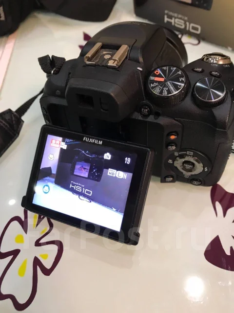 Fujifilm FinePix HS10. ���: 14� � ����� ����