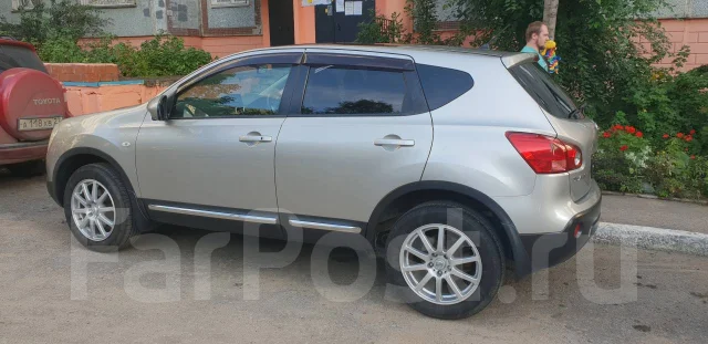 Nissan Dualis. ��������, 4wd, 2.0 (137��.�.), ������, 72 000����. �� ����