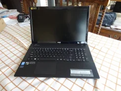 Acer Aspire V3. 17.3", 3,2����, ��� 8 ��, ���� 1 024���, WiFi, Bluetooth, ����������� �� 4��. ����