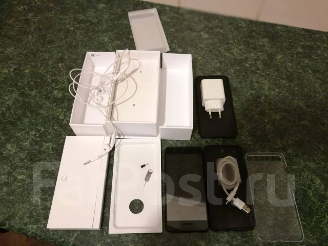 Huawei P10. �/�, ������, 4G LTE, Dual-SIM ����