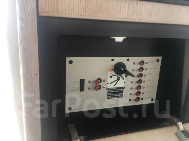 Bayliner. 2001 ���, ����� 10,72��., ��������� ��� ���������, 620��.�., ������ ����