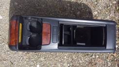 Подлокотник. Toyota Harrier, GSU36, GSU36W, MCU31W, GSU30W, ACU30W, GSU31W, MCU36W, GSU35W, MCU30W, MCU35W, MHU38W, ACU35W Lexus RX350 Двигатели: 2GRF...